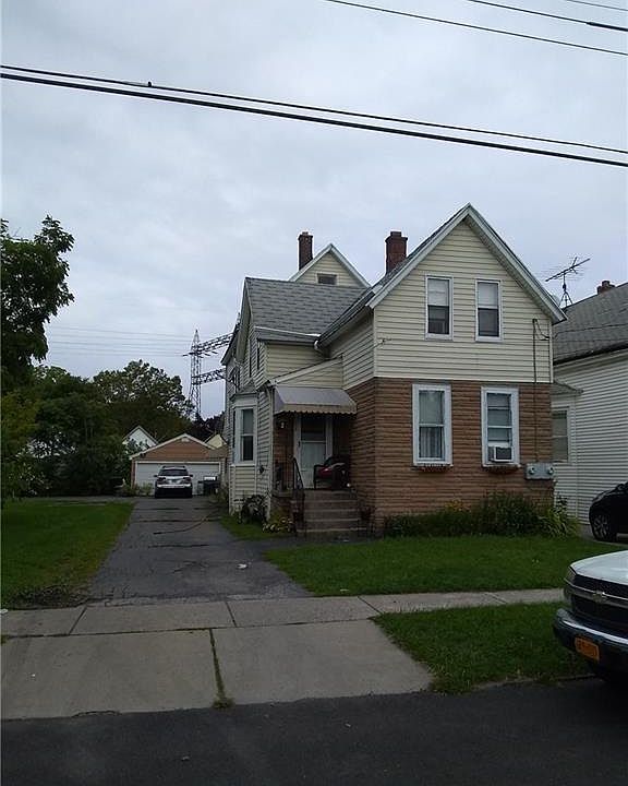 1st image of 428 Schiller St