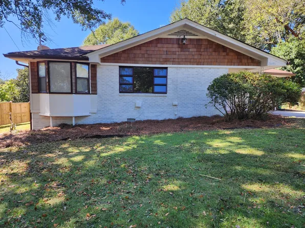 2695 Davidson Dr, Lithonia, GA 30058