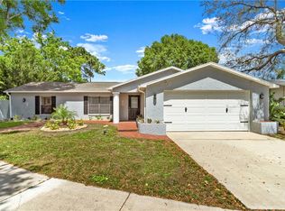 109 Peacock Cir, Safety Harbor, FL 34695