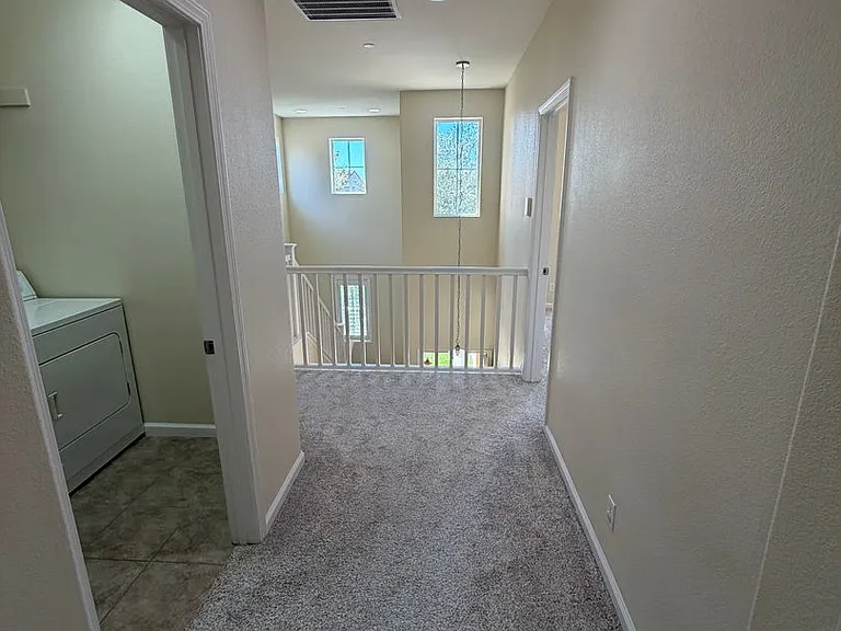 5028 Ocean Ln — Photo 11