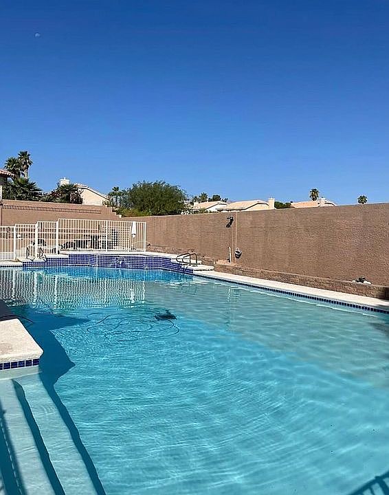 2nd image of 3615 Emerald Beach Ct