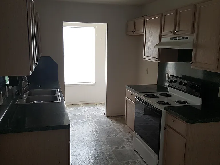 3223 Reforma Dr — Photo 14