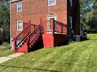 104 Gardenia Dr, Turtle Creek, PA 15145