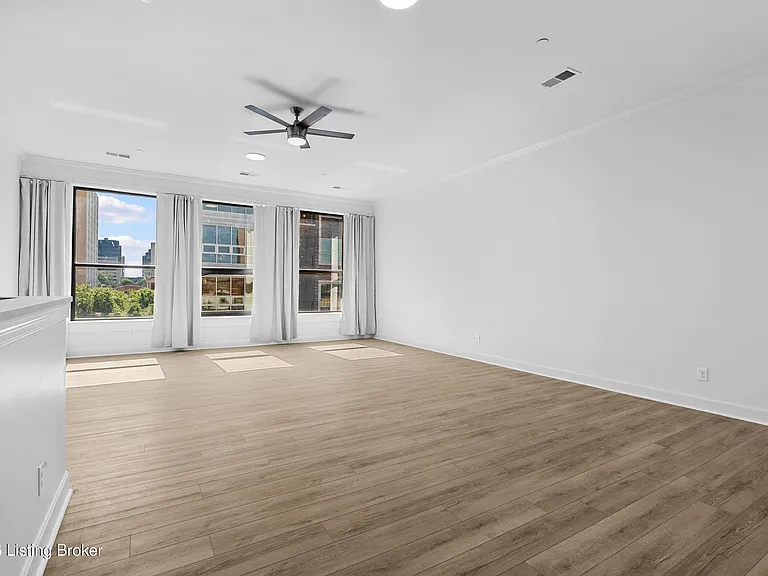 540 S 4th St #401 — Photo 10