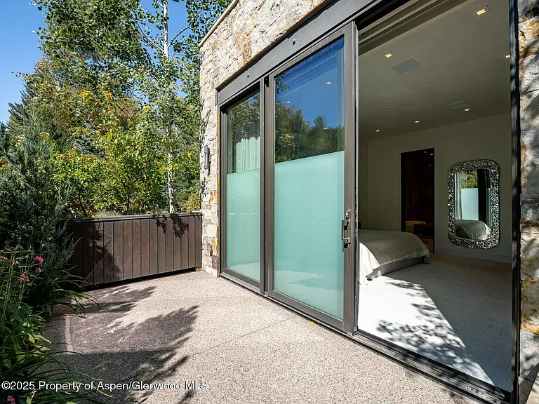 1154 E Cooper Ave — Photo 14