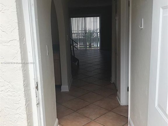 4th image of 8650 SW 67th Ave #1024