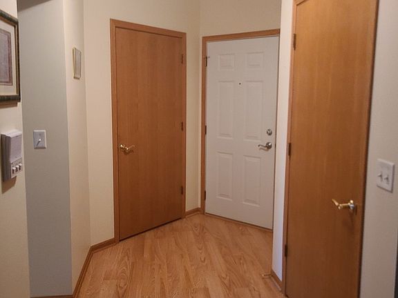 5th image of 5520 W 115th St #102
