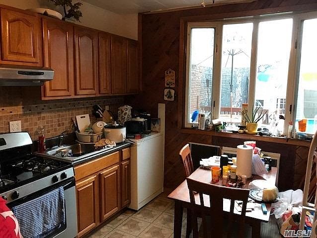 1st image of 3618 9th St