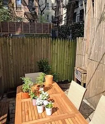 Rented by NY Living Solutions | media 11