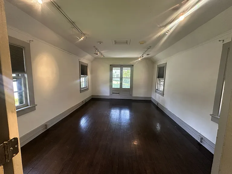 114 Worthington Ave #1 — Photo 9