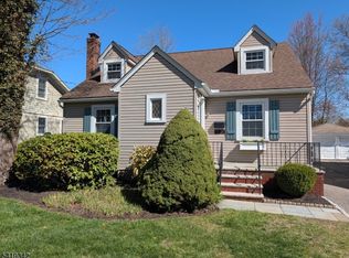 40 Mill Rd, Morris Plains, NJ
