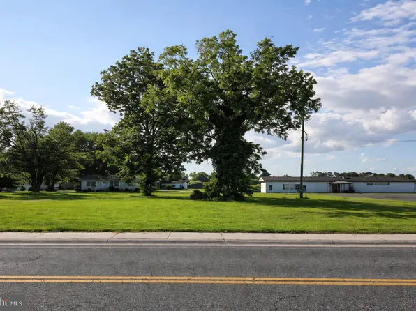 210 Flower St, Berlin, MD 21811