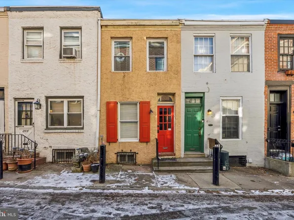 2416 Manning St, Philadelphia, PA 19103