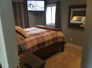 37 Rushmore Rd, Fox Lake, IL 60020