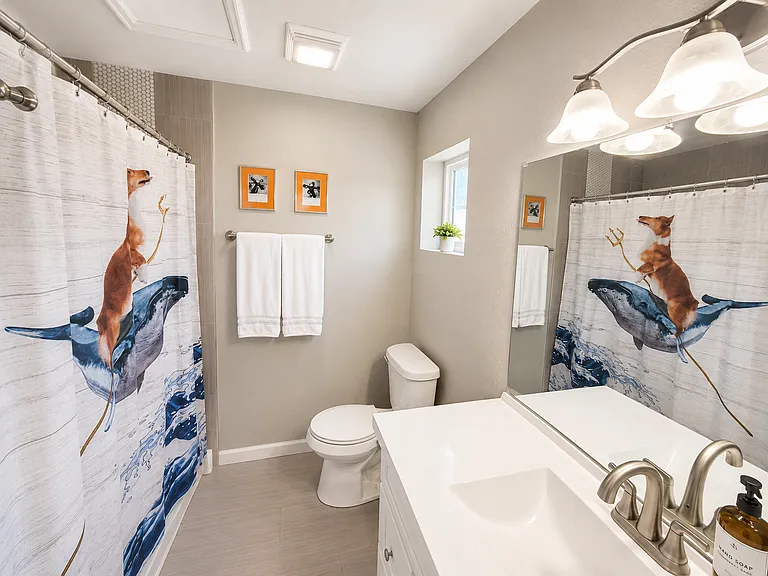 Full bathroom