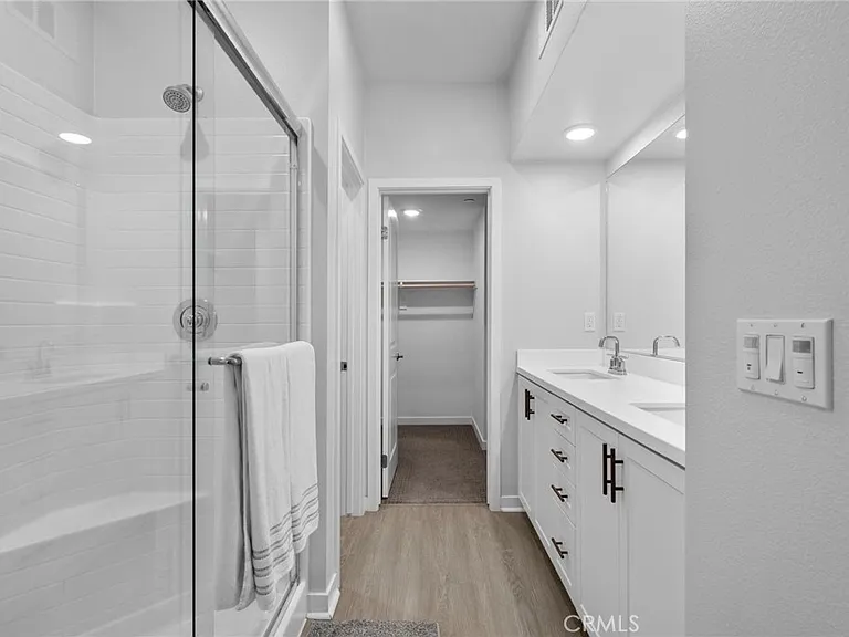 11044 Luminate Dr — Photo 16