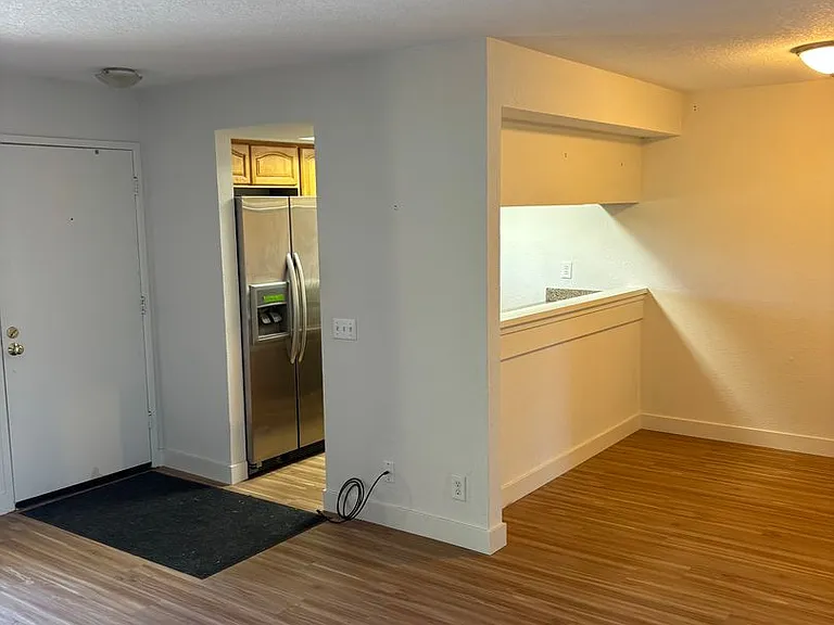 250 River St #331 — Photo 4
