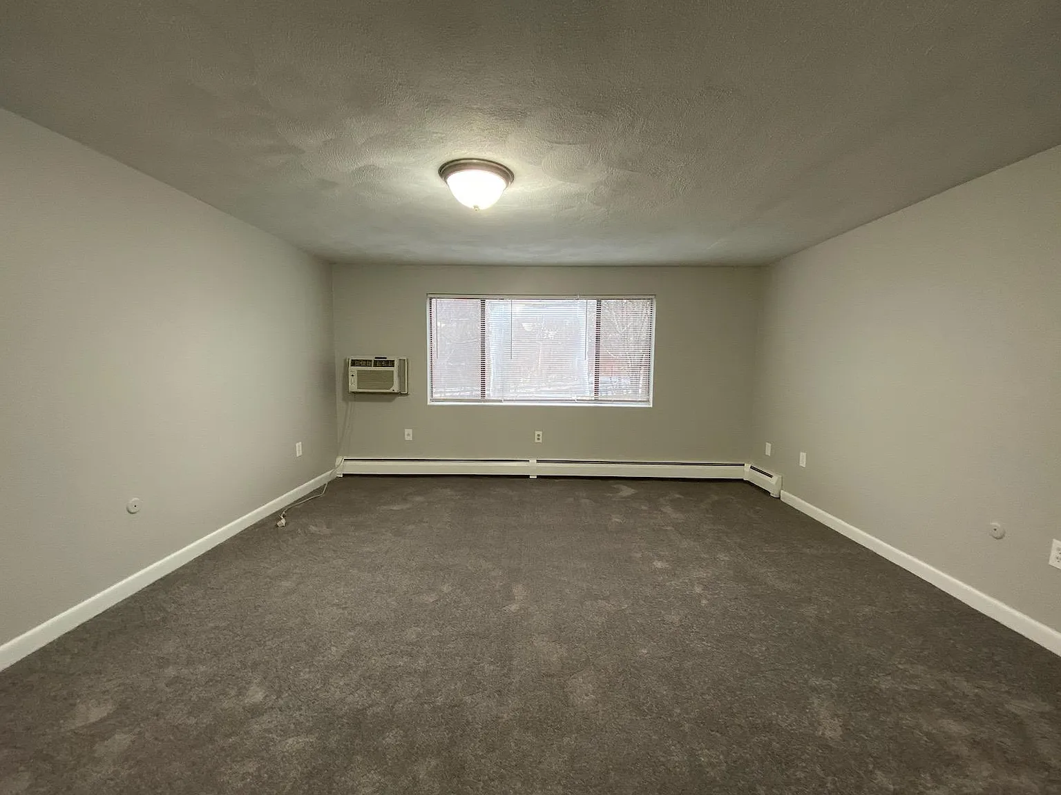 2 bed, $1,695 — Photo 3