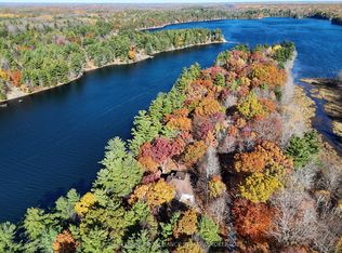 241 Potspoon Ln, South Frontenac, ON K0H1T0