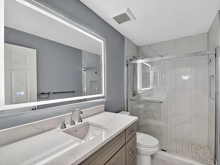 651 Okeechobee Blvd #1008 — Photo 33