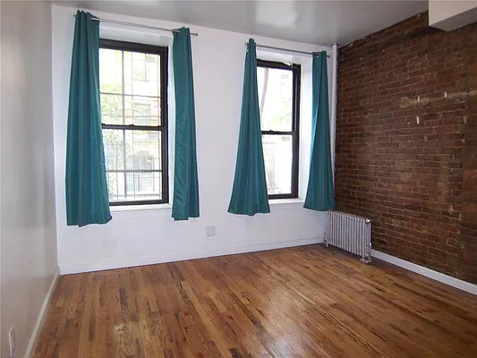 Rented by Maz Group NY | media 34