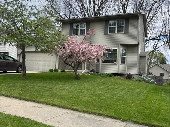 2819 Warner Ln, Madison, WI 53713