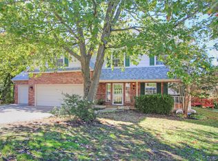 4038 S Rolling Oaks Cir, Tulsa, OK 74107