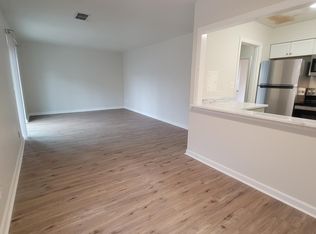 153 Thierman Ln APT 704, Louisville, KY 40207