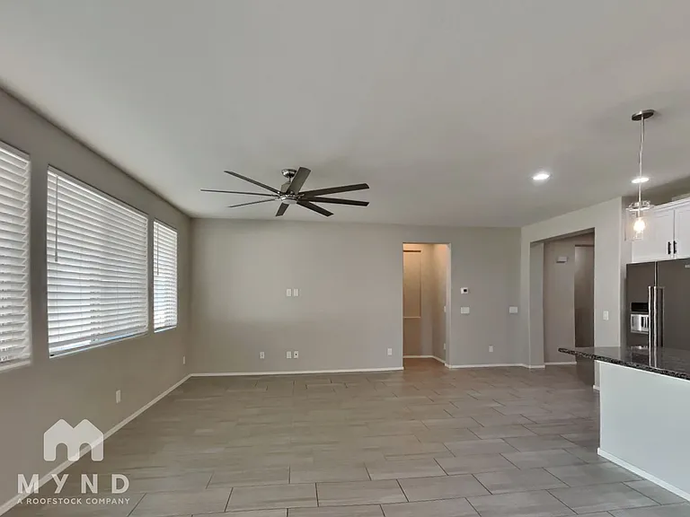 22592 E Via Estancia — Photo 6