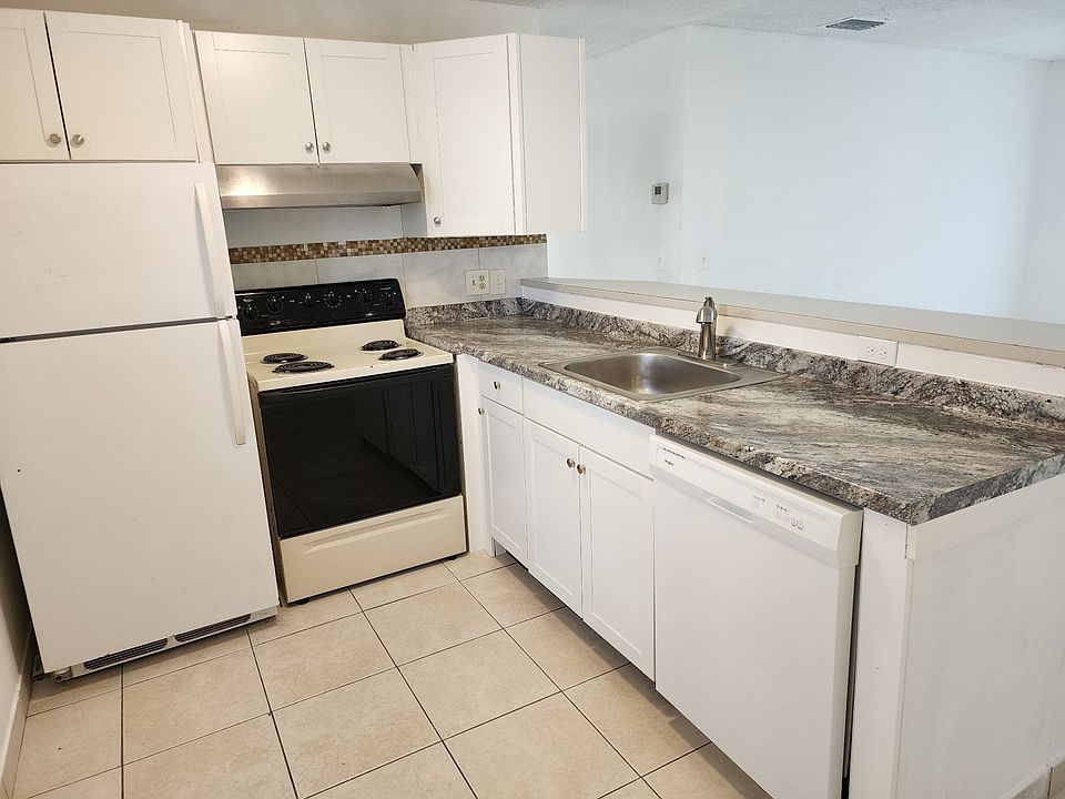 2nd image of 3532 NW 114th Ter