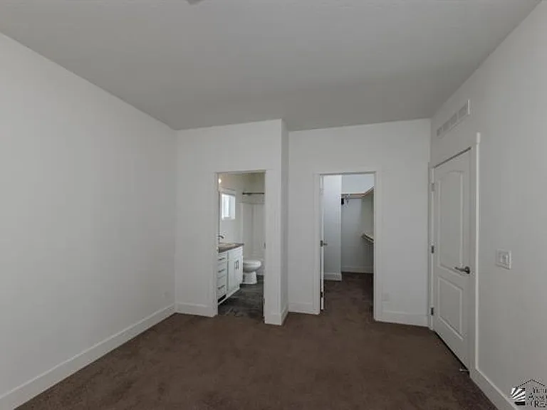 10424 Mohave Trl — Photo 2