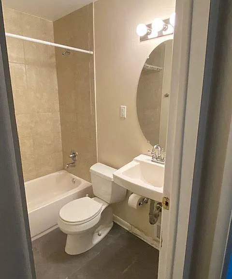 855 Brookside Ln — Photo 10