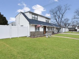 54 Audrey Ave, Elmont, NY 11003
