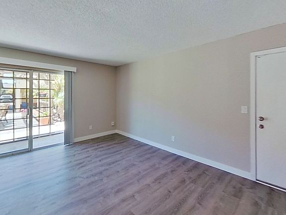 4th image of 122 3rd Ave APT 101