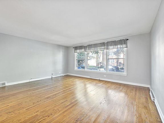 2nd image of 5429 N Kimball Ave #1
