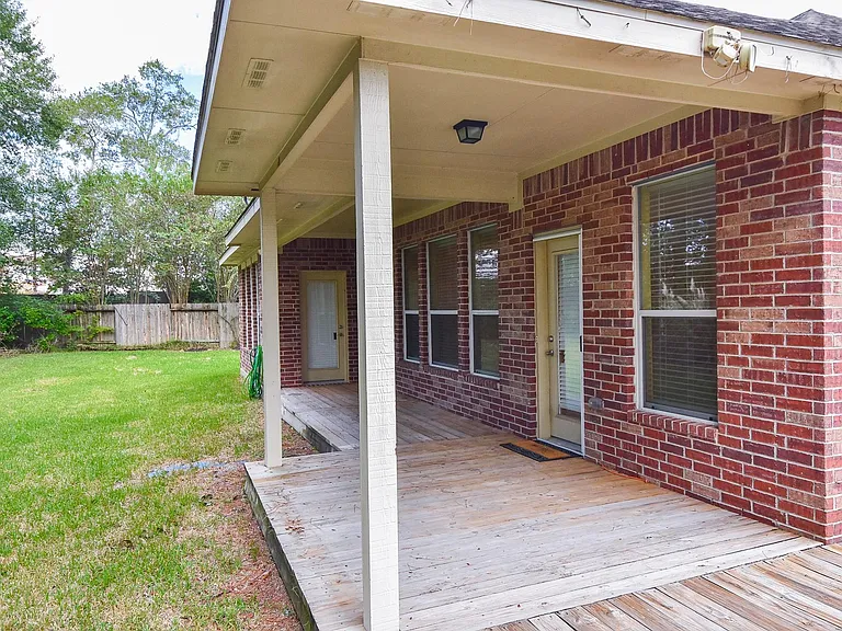 25203 Oak Villa Dr — Photo 31