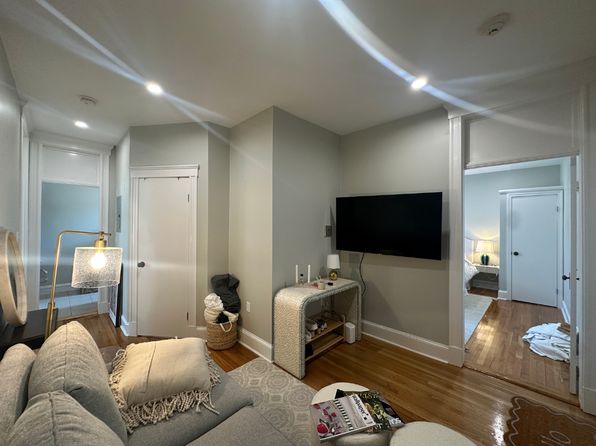 75 Park Dr #25