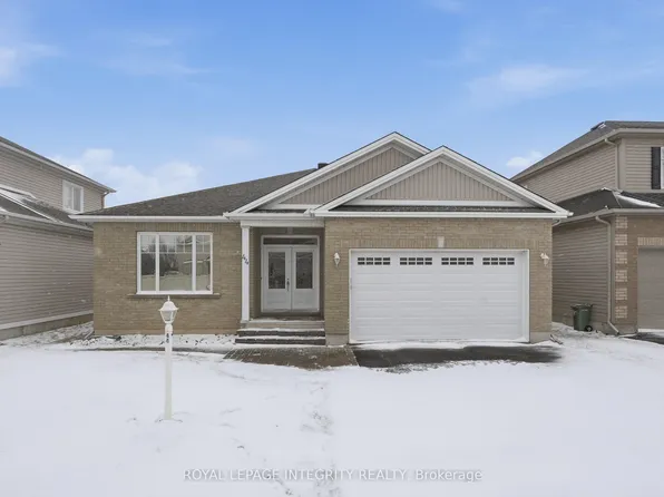44 Harry Douglas Dr, Ottawa, ON K2S 1Z3