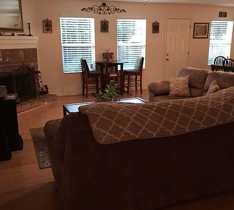 2nd image of 1402 Coral Reef Ln
