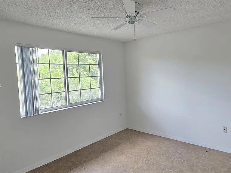 4149 N Haverhill Rd #1619 — Photo 23