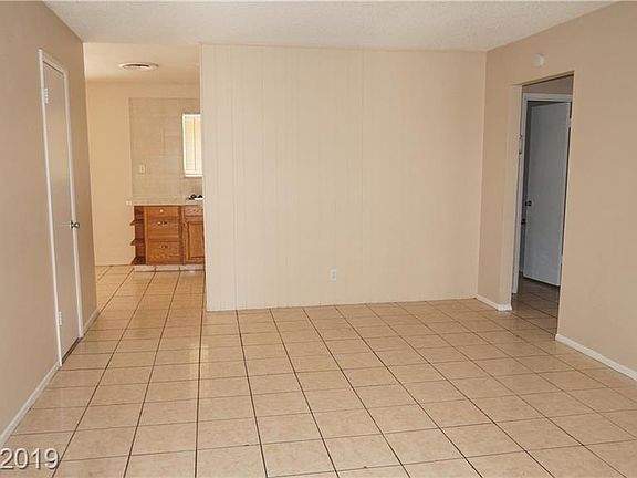 3rd image of 6429 Alta Dr