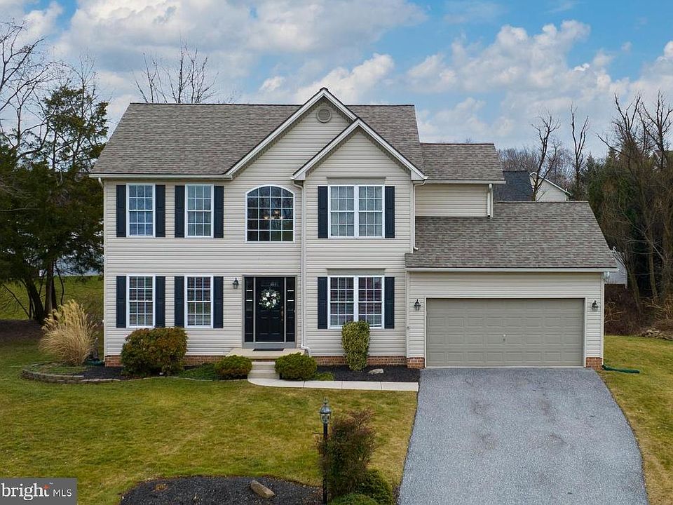 1st image of 1043 Caspian Ct