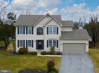 1043 Caspian Ct, York, PA 17404