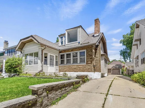 6018 West Wisconsin AVENUE, Wauwatosa, WI 53213