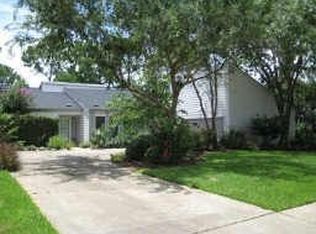 1318 Heathwood Dr, Houston, TX 77077