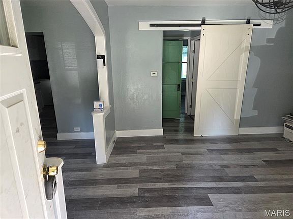 3rd image of 6474 Dale Ave