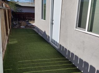 21 Las Flores Dr #1, Calexico, CA 92231