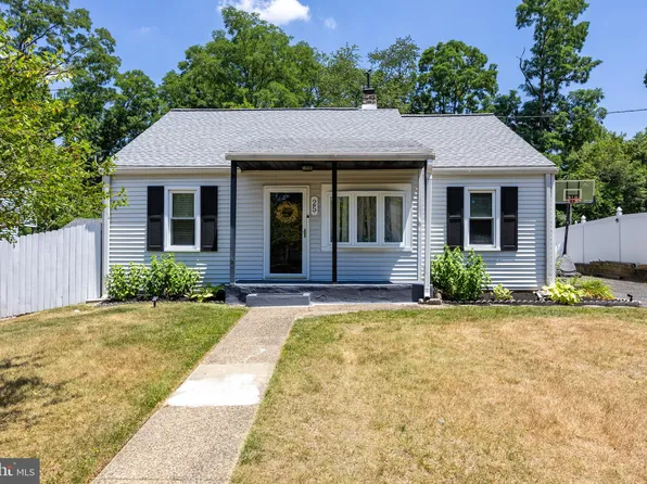 25 Carolina Ave, Cherry Hill, NJ 08003