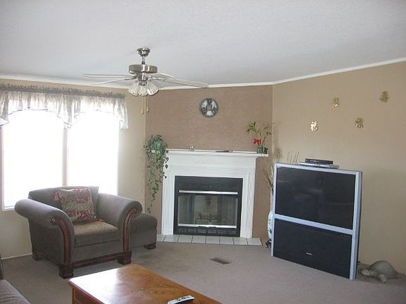 Better look at Fireplace