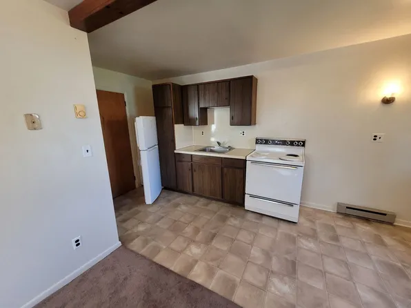 223 Main Street, 223 Main St APT 3, Denver, PA 17517